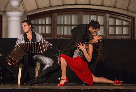 "КидБург", аргентинское танго и автоквест: что посмотреть на выходных в Крыму и Севастополе [афиша]