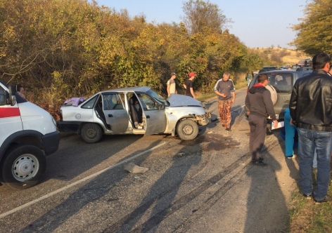 В Крыму погибли двое водителей, пострадала беременная женщина [хроника ДТП 18 октября]