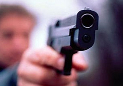 В крымской гимназии один школьник выстрелил в другого