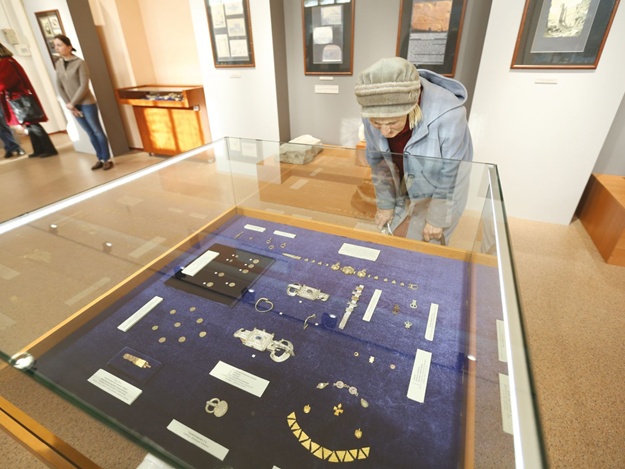 Не пропусти: в Симферополе в музее выставили уникальные артефакты