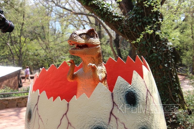 В Никитском ботаническом саду поселились динозавры [фото]