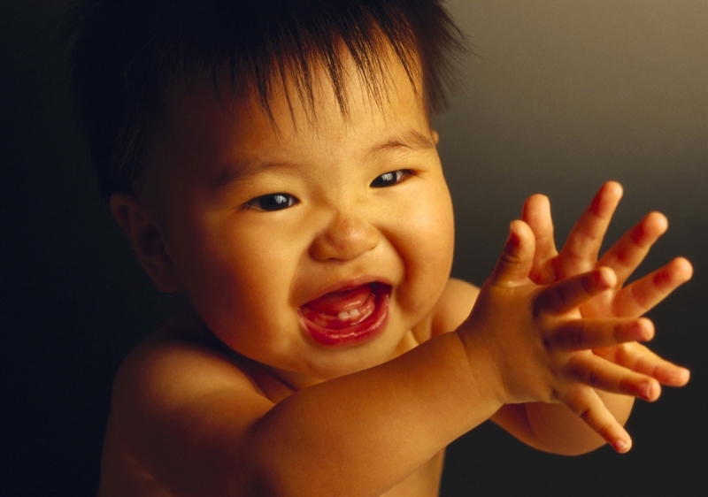 В Китае родился ребенок спустя 4 года после смерти родителей