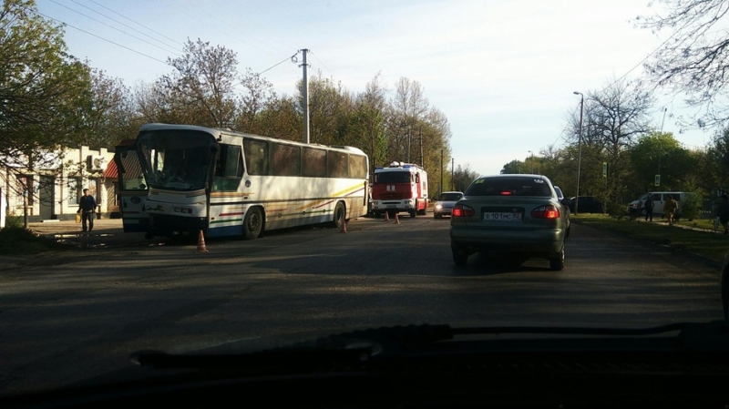 Водитель автобуса с рабочими в Крыму скончался за рулем