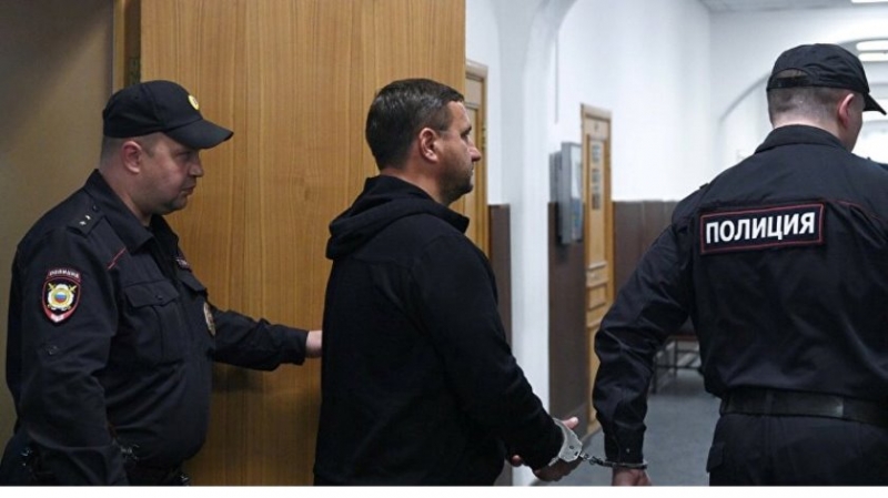 Появилась фотография арестованного Ростенко