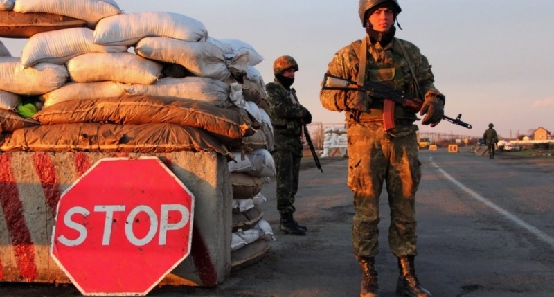 Украина вводит новые правила пересечения линии разграничения в Донбассе