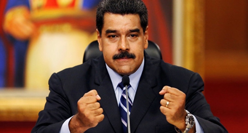  Президент Венесуэлы призывает свое население готовиться к войне с Колумбией