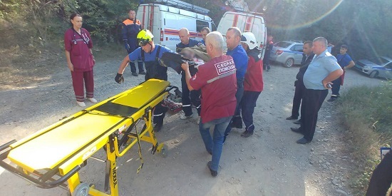 Трое погибших, двое пострадавших: джип в Крыму слетел со 150-метрового обрыва [фото]
