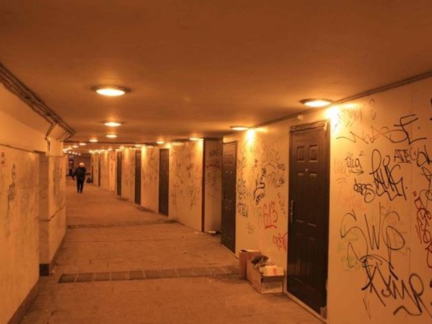 Согласны ужаться : в Симферополе начинается борьба за торговые точки в подземных переходах