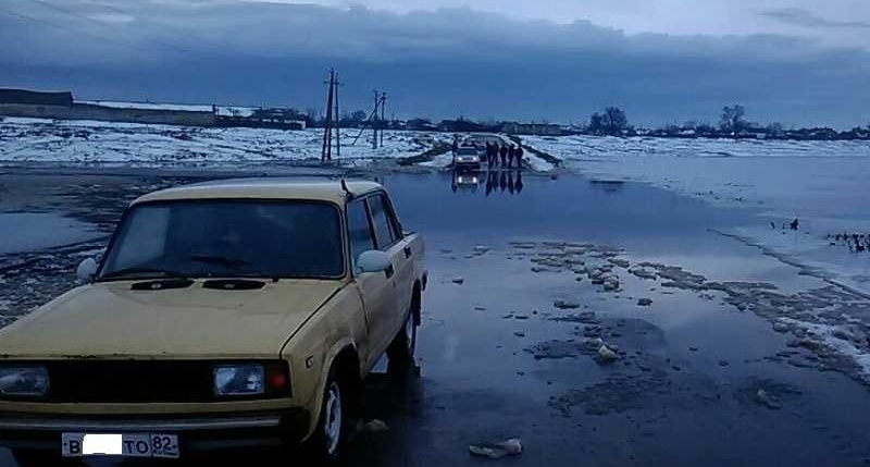 Сильный паводок в восточном Крыму отрезал село от мира