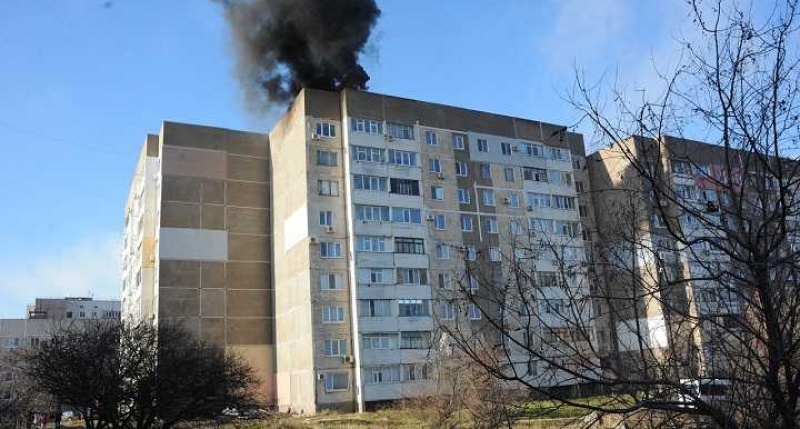 Жители многоэтажки в Щелкино отказались покидать квартиры