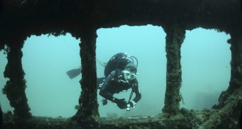 Затонувшие в бухте Балаклавы древние суда обследуют археологи
