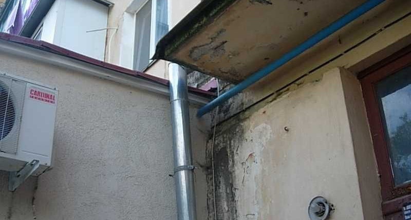 В Севастополе газовую трубу замуровали в пристройку к жилому дому