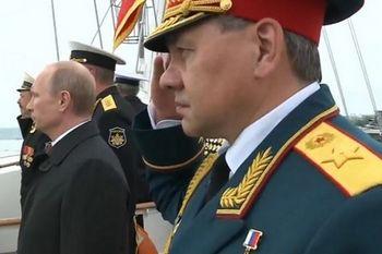 Путин, морской парад и авиашоу в Севастополе (видео)