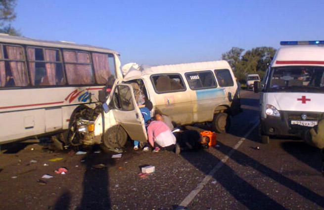 Двое погибли в ДТП с автобусом в Воронежской области