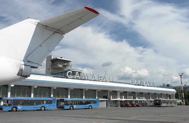 Самолет экстренно сел в Самаре из-за смерти пассажира из Германии