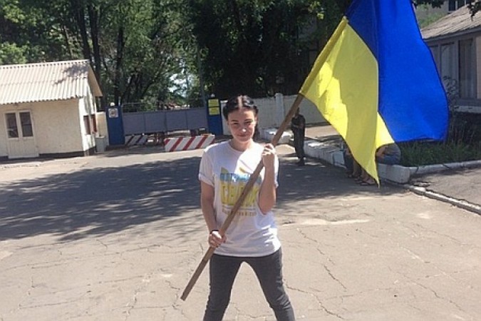Бедная Настя: как «певица ртом» органично вписалась в майданную помойку