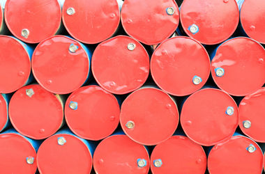 Нефть резко подешевела из-за американских запасов