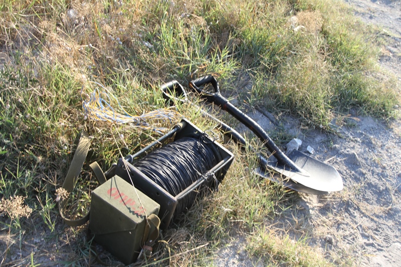 В Севастополе на полигоне взорвали пять бомб [фото]