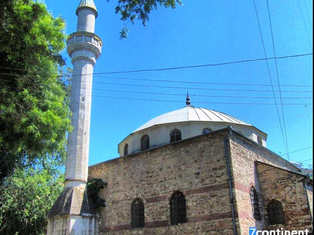 Неизвестные обокрали мечеть Муфти-Джами в Феодосии