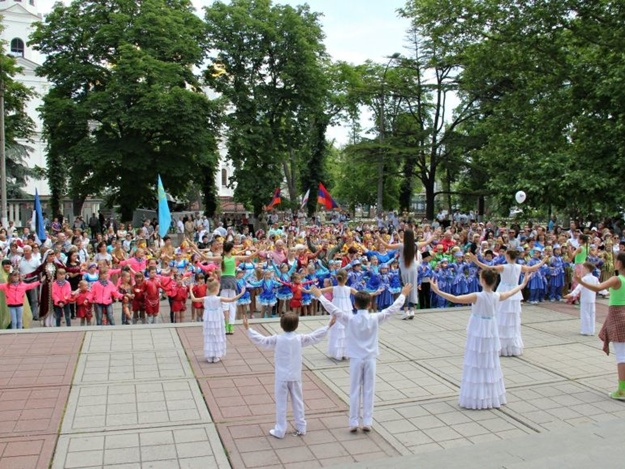 Как отпраздновали День России в Симферополе [Фото]