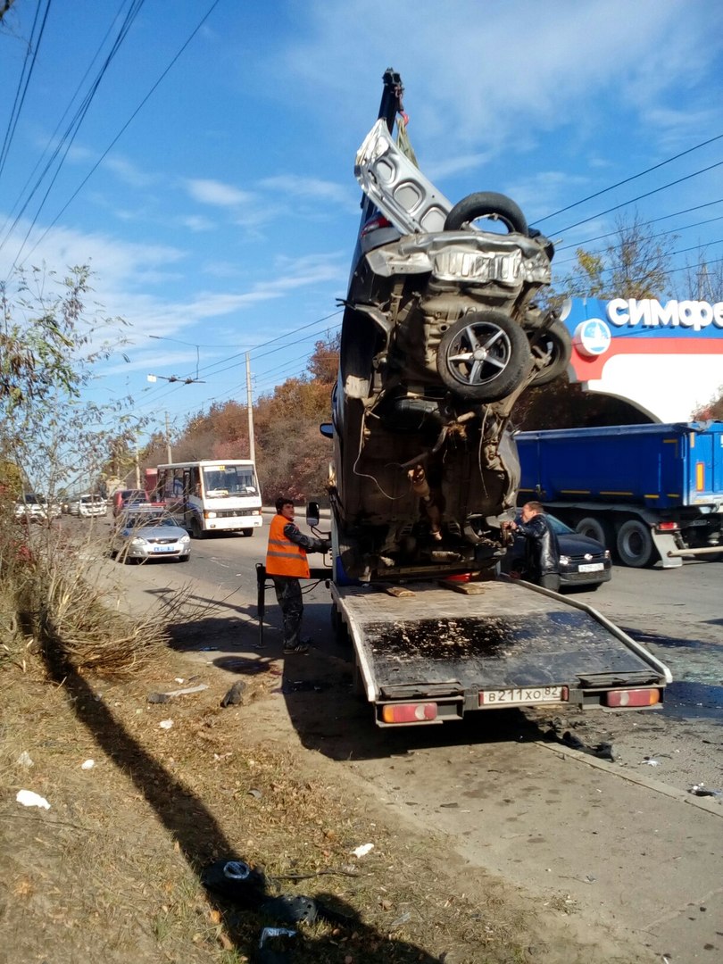 Трое человек погибли в ДТП на выезде из Симферополя