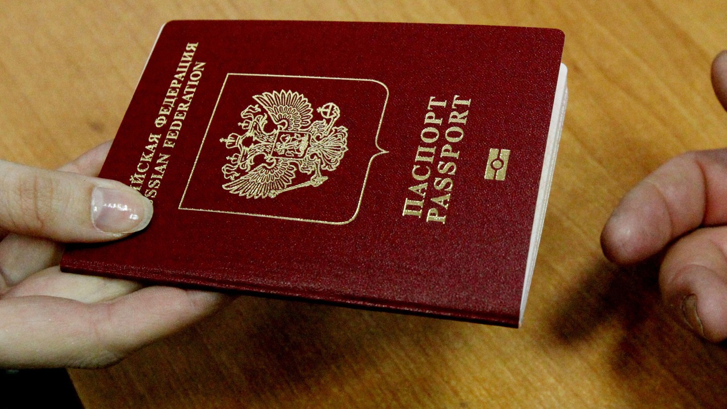 Майкл Бом: Хочу получить российский паспорт так же быстро, как Стивен Сигал