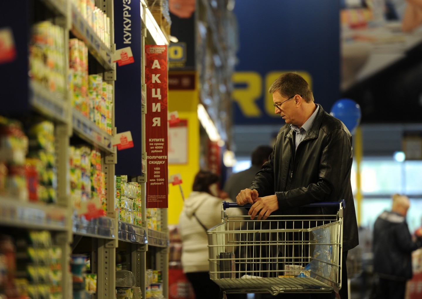 Роспотребнадзор: 66% продуктов в российских магазинах не отвечают нормам