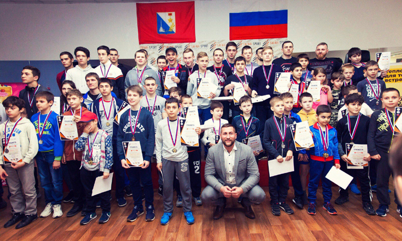 В Севастополе дебютировал турнир по боевому самбо "Сафари Спорт"