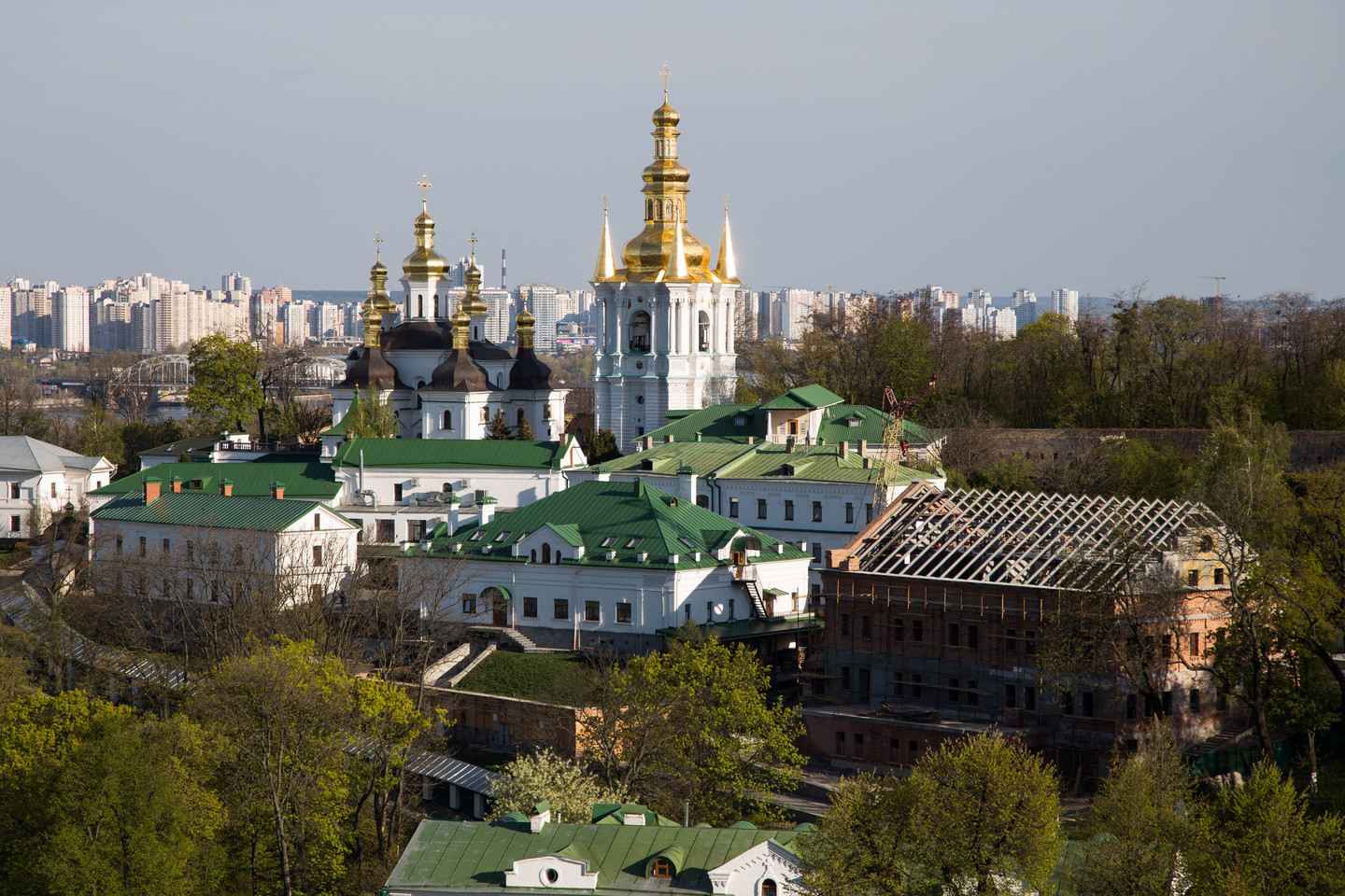 На Украине могут запретить церкви, сотрудничающие с Россией