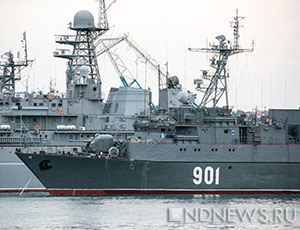 В Крыму подняли по тревоге Черноморский флот 