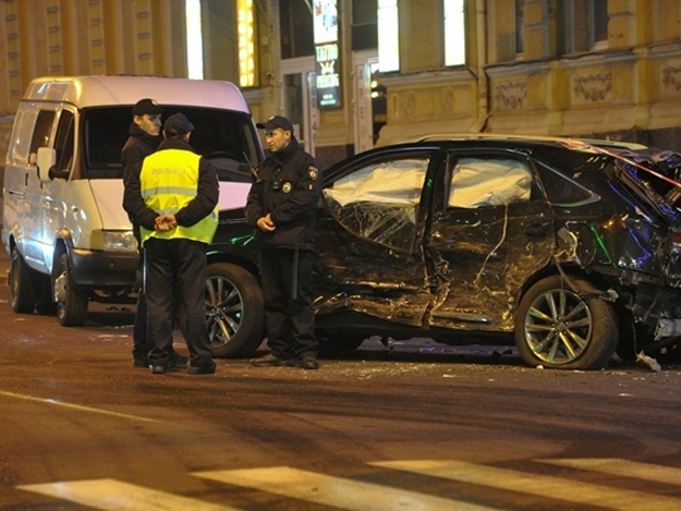 Хроника ДТП в Харькове: водитель Volkswagen Touareg рассказал, в чем его обвиняют