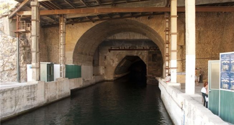 Новый мост установят у входа в подземный музей-штольню в Балаклаве