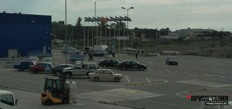 Супермаркет «Метро» эвакуировали из-за звонка о бомбе