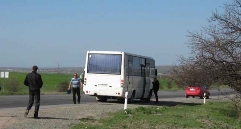 Аксенов пригрозил нелегальным перевозчикам в Крыму конфискацией автобусов
