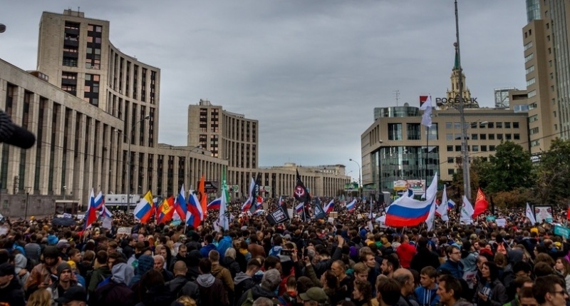 Митинг за честные выборы в Москве стал самым массовым с 2011 года
