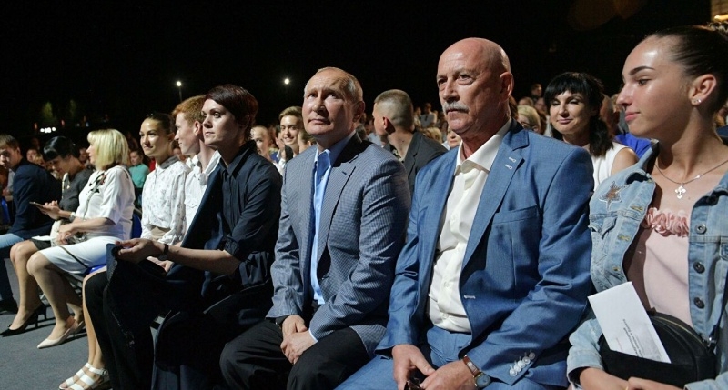 Путин посмотрел балет «Спартак» в Херсонесе