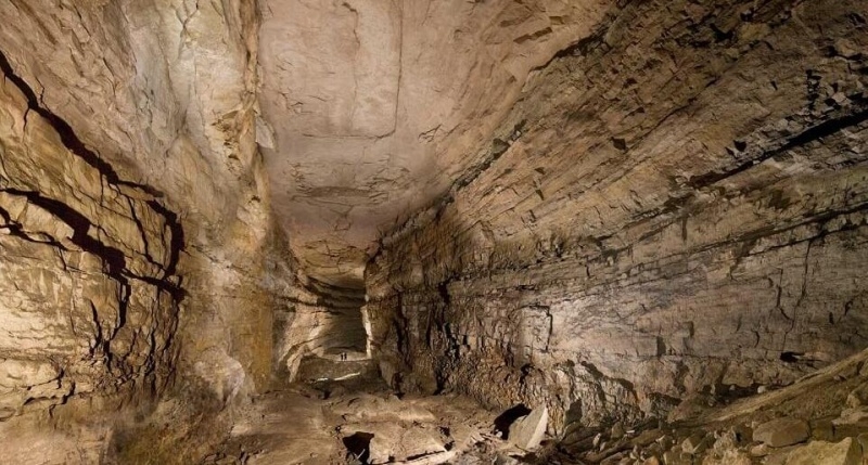 Ученые сделали новые открытия в пещере «Таврида» в Крыму