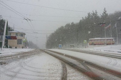 Штормовое предупреждение в Крыму: на полуостров идет холодный фронт с дождем и снегом 