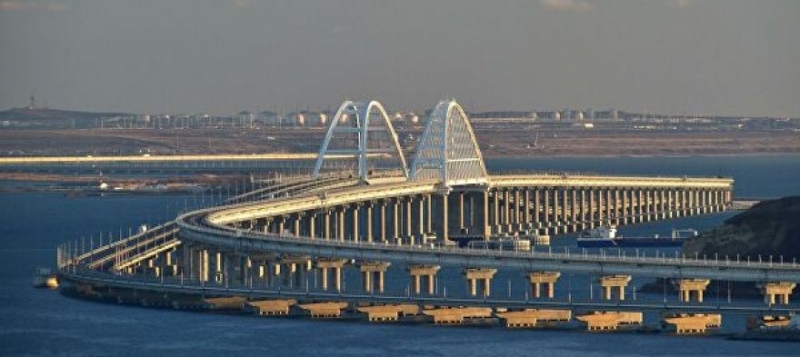 Крымский мост будут охранять с помощью беспилотников