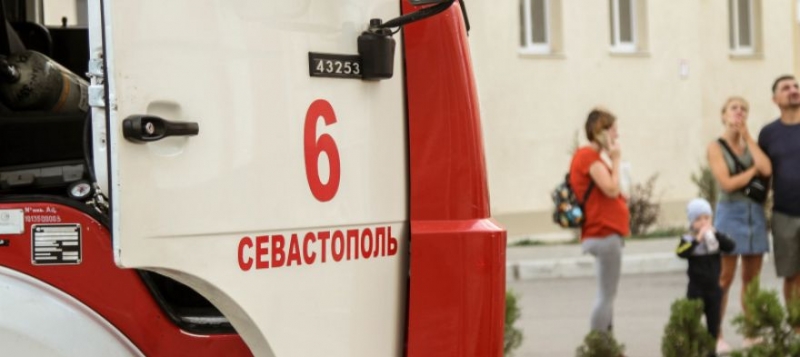 В севастопольской многоэтажке тушили пожар - эвакуированы 14 человек [фото]