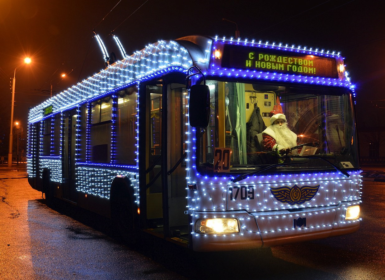 В новогоднюю ночь в Севастополе троллейбусы будут работать до двух часов ночи