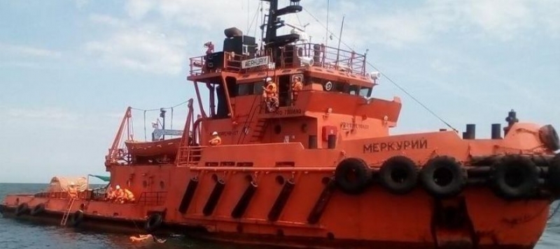 В Керченском проливе из-за отравления эвакуируют экипаж судна