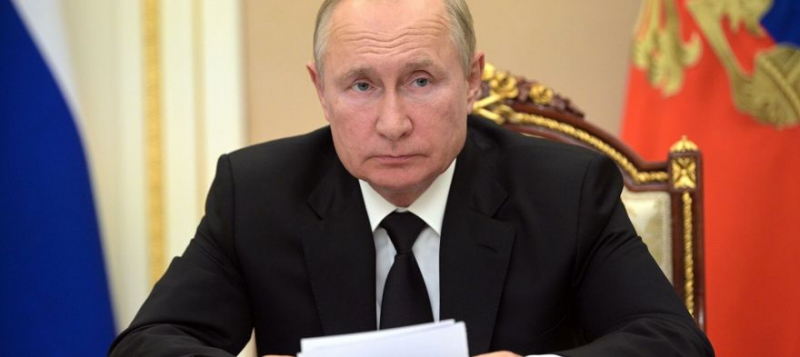 Путин сообщил о переходе на самоизоляцию