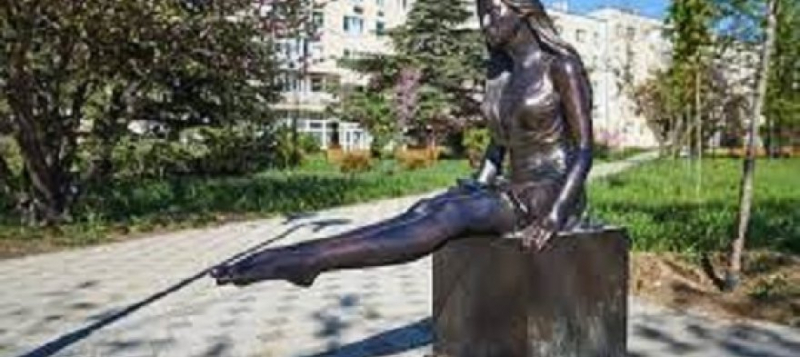 Автора севастопольской скульптуры обвинили в плагиате