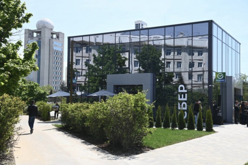 Первый офис Сбера открылся на улице Руднева в Севастополе
