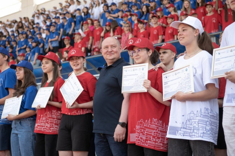 Губернаторские школьные трудовые отряды начали работу в Севастополе