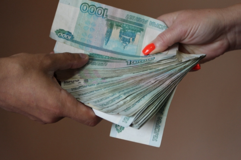 Перед судом за взятку в размере 1 млн рублей предстанет директор предприятия в Севастополе