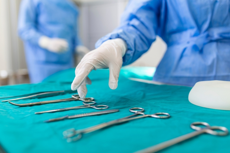 Операцию по удалению опухоли с аутотрансплантацией почки провели впервые в Крыму