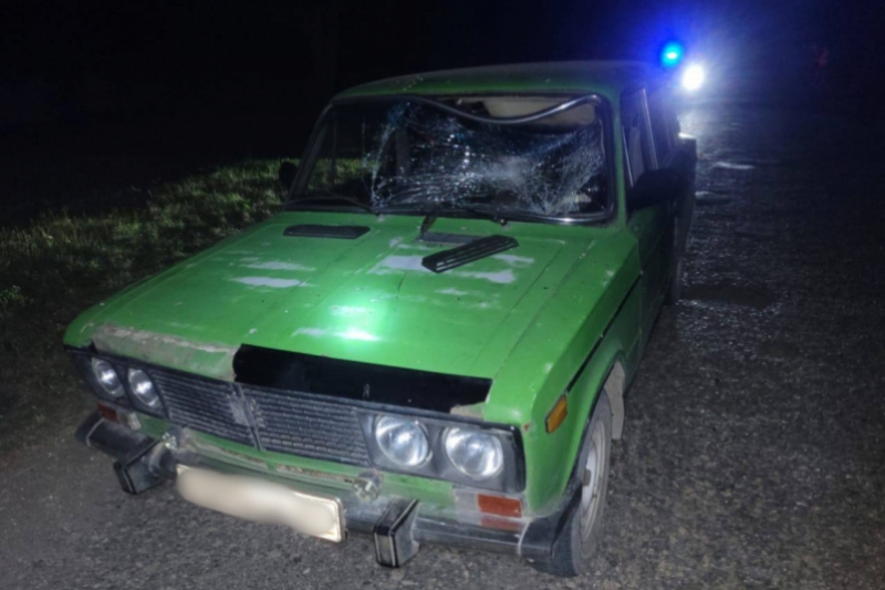 Под колеса легкового авто попал 45-летний пешеход в селе Крыма