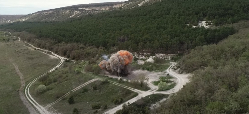 Взрывоопасные предметы уничтожат в Крыму